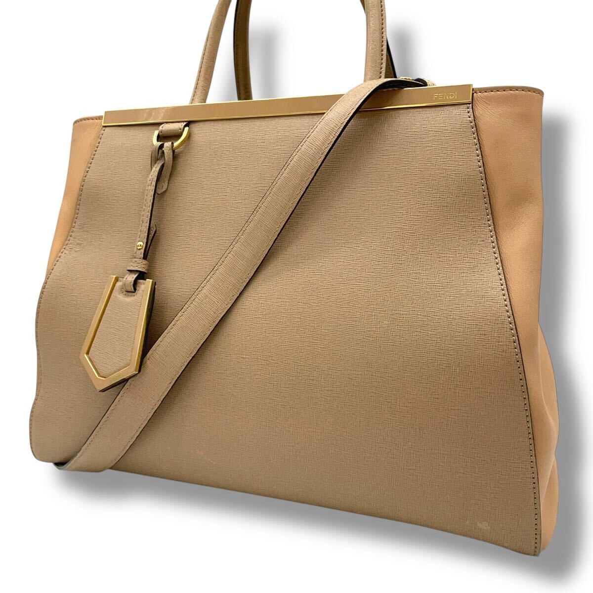 Yahoo!オークション - 1円 美品 FENDI フェンディ セレリア Yahoo!オークション - 1円 美品 FENDI フェンディ セレリア