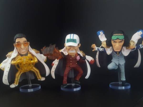 OnePiece ワンピース ワールドコレクタブルフィギュア マリンフォード2 黄猿 青雉 赤犬 三大将 用アクリル台座