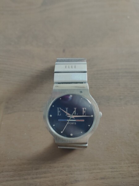 ジャンク品 ELLE 腕時計