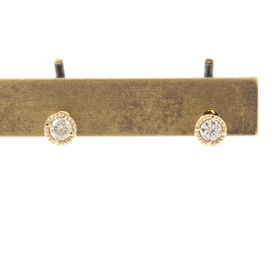 agete ピアス ミル打ちK18ピアス 0.08ct