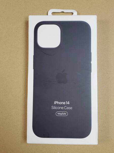 MagSafe対応 Apple 純正品◆iPhone 14 Silicone Case with MagSafe - Midnight シリコーンケース -ミッドナイト アップル【並行輸入品】