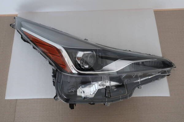 50 プリウス 後期 トヨタ 純正 右 LED ヘッドライト ZVW50/ZVW51/ZWV55 KOITO 47-104 打刻 D 81145-47850