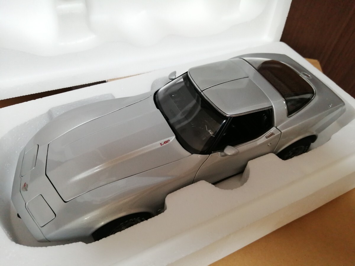 Yahoo!オークション -「(1%2f18 1:18) (corvette コルベット Yahoo!オークション -「(1%2f18 1:18) (corvette コルベット