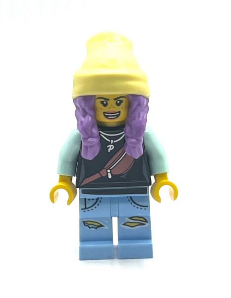 新品 レゴ ヒドゥンサイド ミニフィグ パーカー・L・ジャクソン ニット帽 女性 女の子