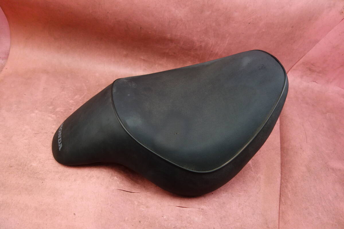 マグナ50純正シート「破れ無し」 マグナ50純正シート「破れ無し」