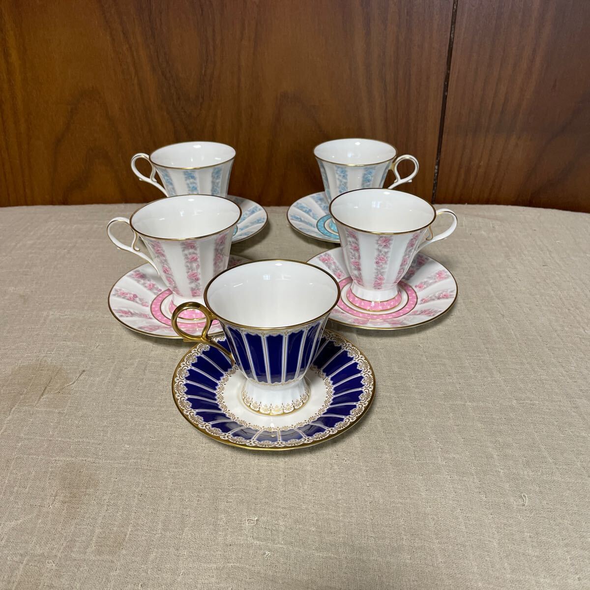 Yahoo!オークション -「ノリタケ カップ&ソーサー スタジオ Yahoo!オークション -「ノリタケ カップ&ソーサー スタジオ
