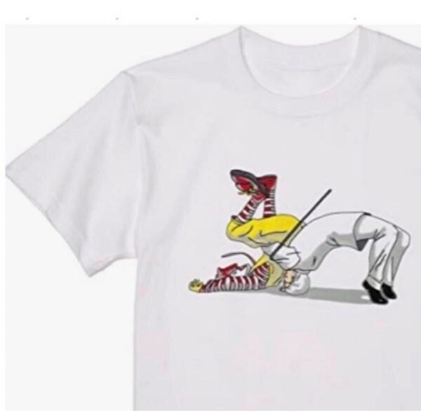 【送料込み】カーネルVSドナルド バックドロップ白Lサイズ Tシャツ ネタT おもしろ 大阪名物 なんでやねん ギャグ ネタ ウケ パロディ