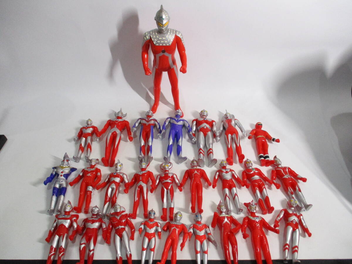 Yahoo!オークション -「ウルトラマンソフビまとめ売り」の落札 Yahoo!オークション -「ウルトラマンソフビまとめ売り」の落札