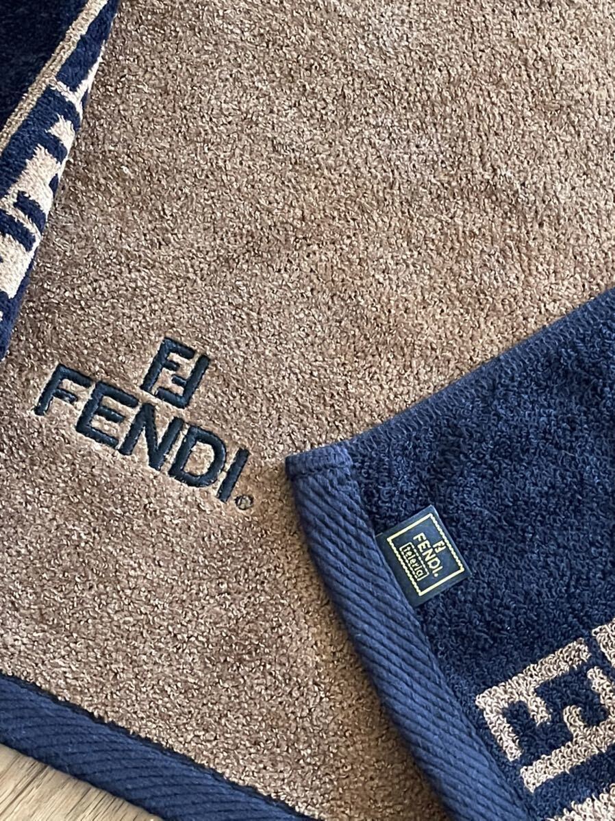 未使用 FENDI フェンディ バスタオル ズッカ柄 綿100% ブラウン
