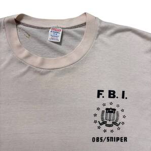 80s USA製 古着 JERZEES ヴィンテージ Tシャツ FBI F.B.I OBS SNIPER ワンポイント 袖シングルステッチ XLサイズ 肌色 薄ピンク