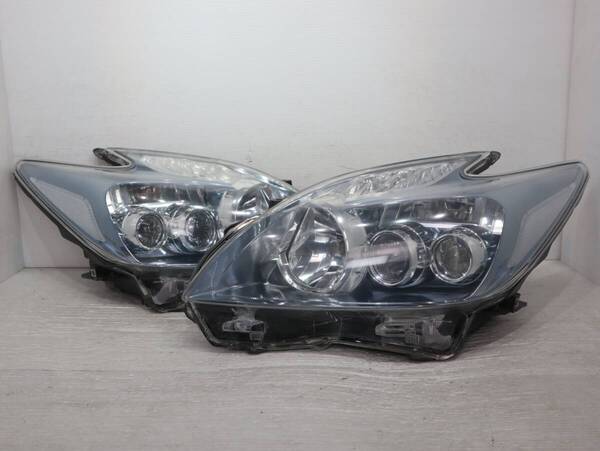 破損無し 【コーティング済】 迅速発送 LED KOITO 47-30 管理BR42-4 プリウス ZVW30 ヘッドライト 左右