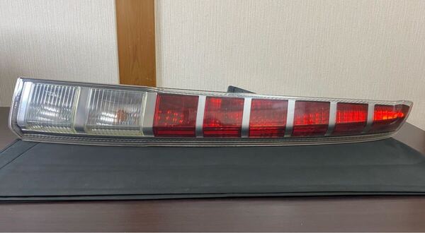 DAIHATSU ムーヴカスタム H20年式 CBA-L150S 右側 テールライト ICHIKOH D017 ランプ レンズ 運転席側 ICHIKO イチコ