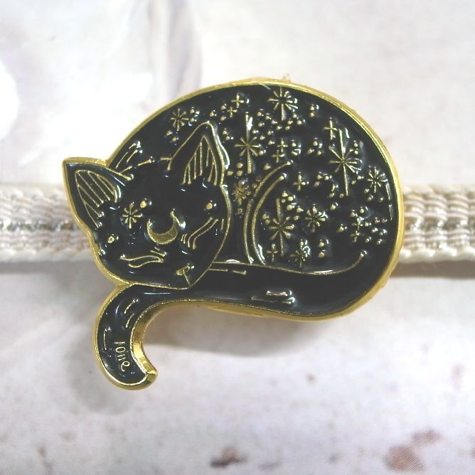 明治時代 金襴手色絵 眠り猫15cm 眠猫 置物 時代物 古伊万里