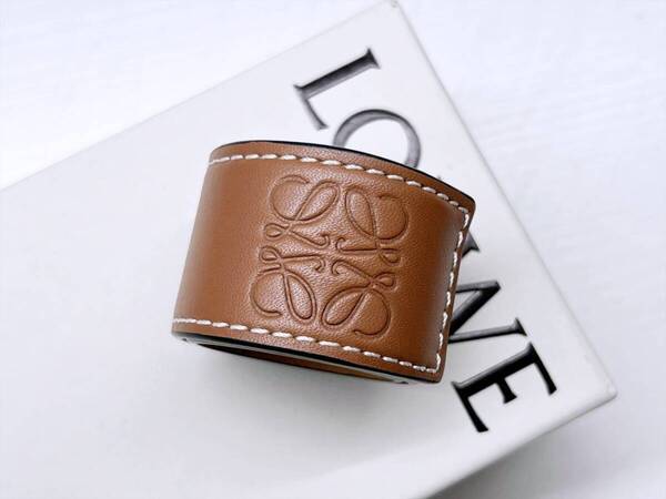 良好品 LOEWE ロエベ アナグラム スラップブレスレット ブラウン 箱 保存袋 119.19.336