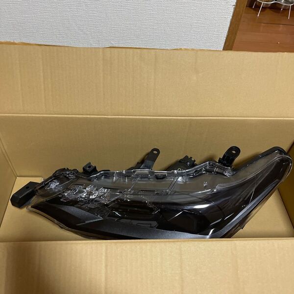 NRE161G NZE161 後期 カローラ フィールダー アクシオ LED左 左側 KOITO 12-657 ヘッドランプ D3】送料込み 即決 点灯済