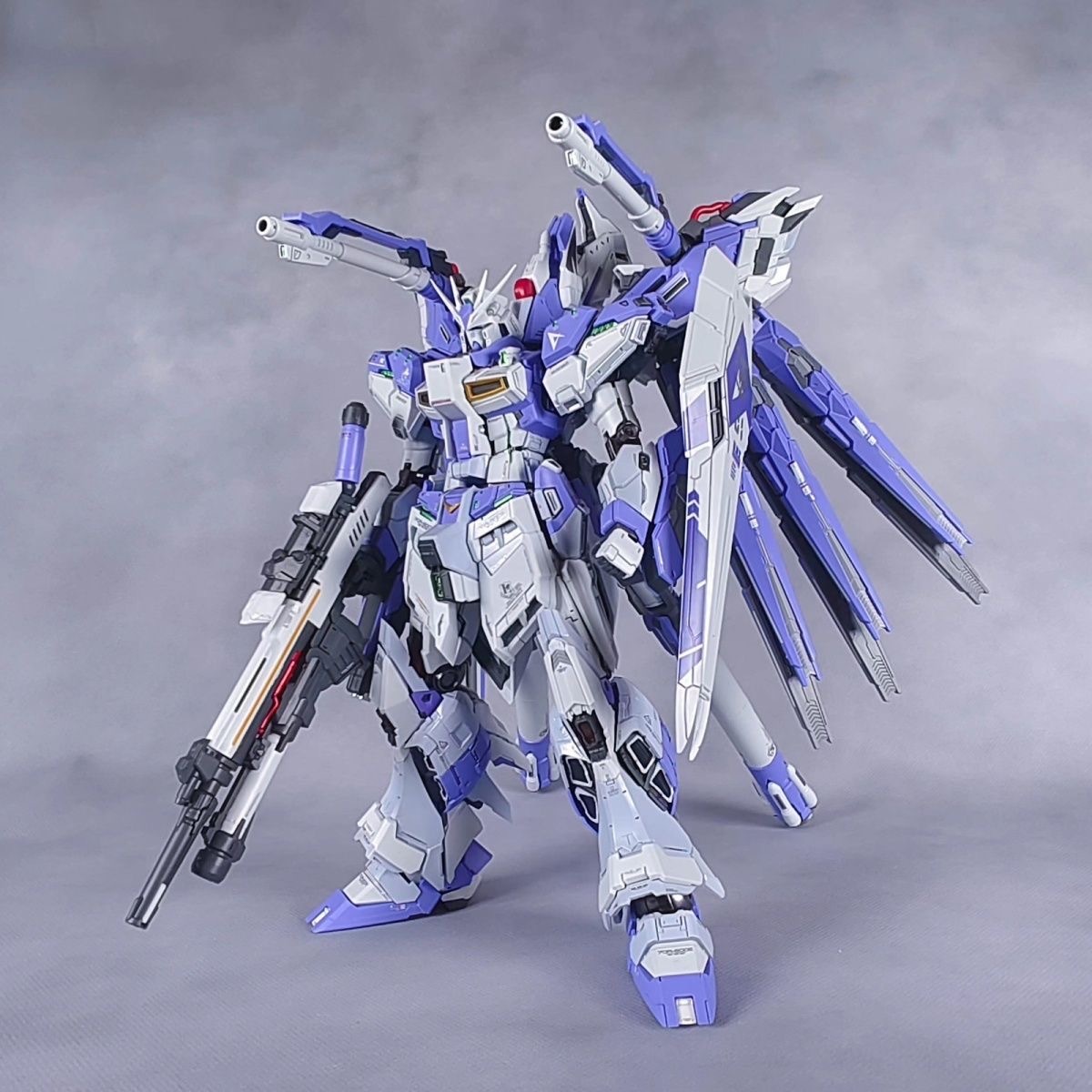 Amazon | R.C.W 龍の魂シリーズ J-20 蒼威 機甲 ロボット 戦闘機