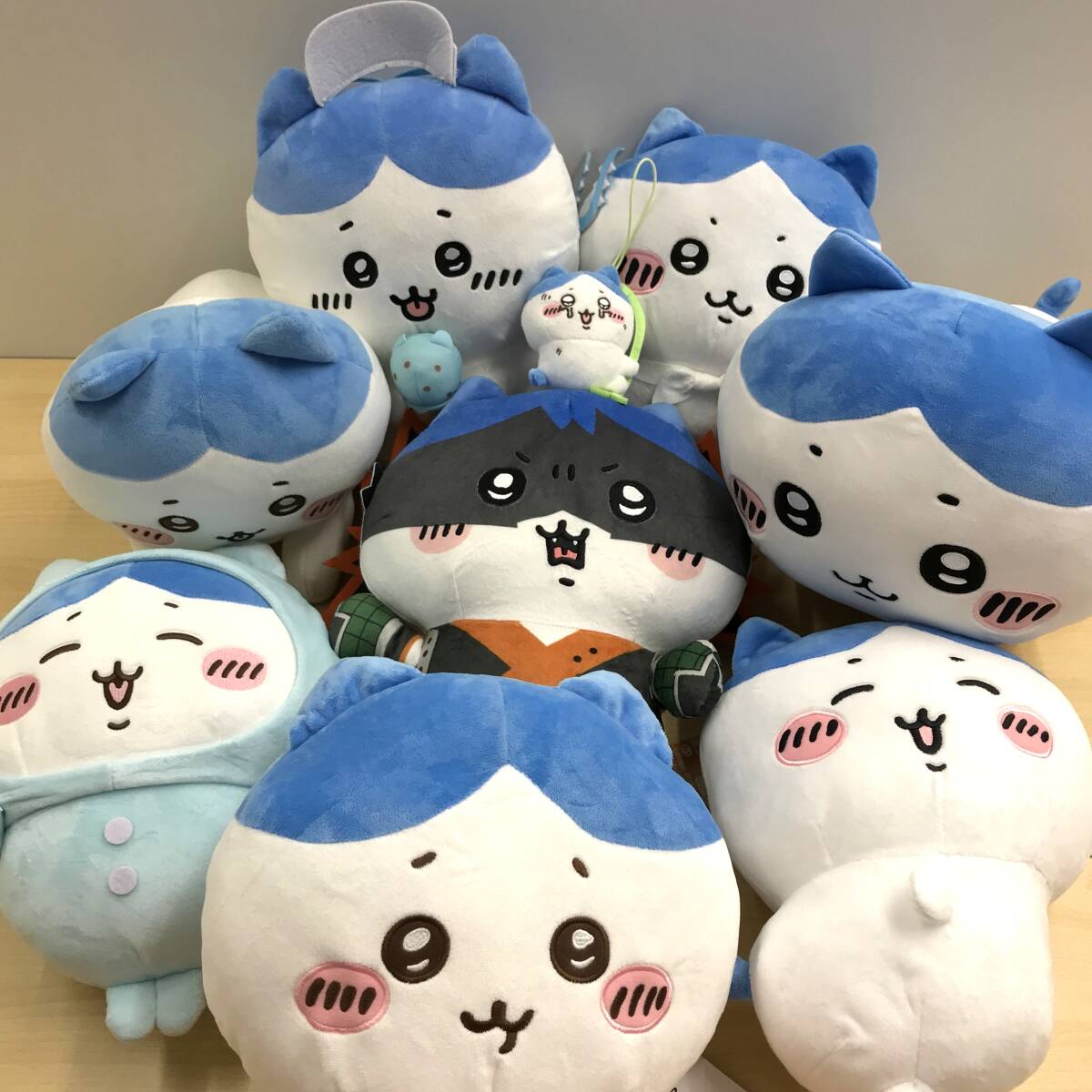 2025年最新】Yahoo!オークション -ハチワレ ぬいぐるみの中古品 2025年最新】Yahoo!オークション -ハチワレ ぬいぐるみの中古品