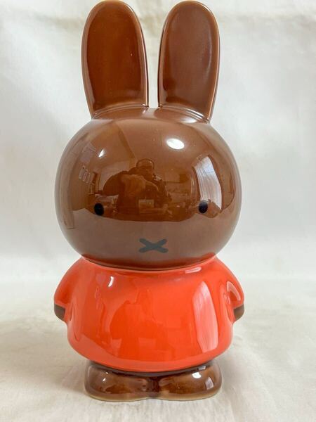 未使用 ミッフィー コインバンク 貯金箱 陶器製 15cm × 8cm 外箱 付属