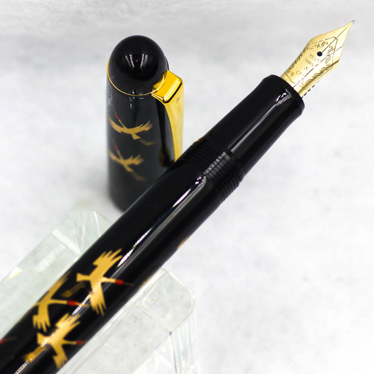 未使用品‼️万年筆　PILOT 漆蒔絵　鶴　金14K 585刻印　國光會 未使用品 万年筆 PILOT 漆蒔絵 鶴 金14K 585刻印 國光會（深谷店
