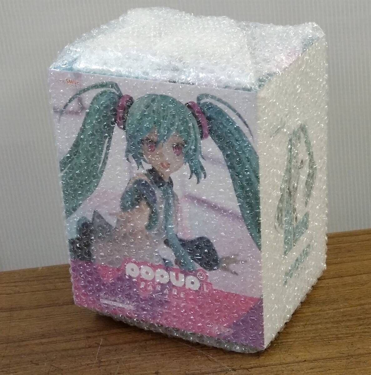 Yahoo!オークション -「初音ミク」の落札相場・落札価格