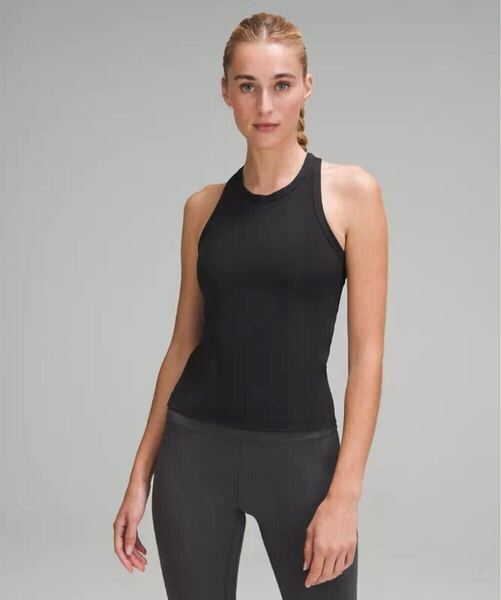 美品○lululemon ルルレモン○タンクトップ トップス ノースリーブ ジム トレーニング ウェア ヨガ ピラティス フィットネス 黒