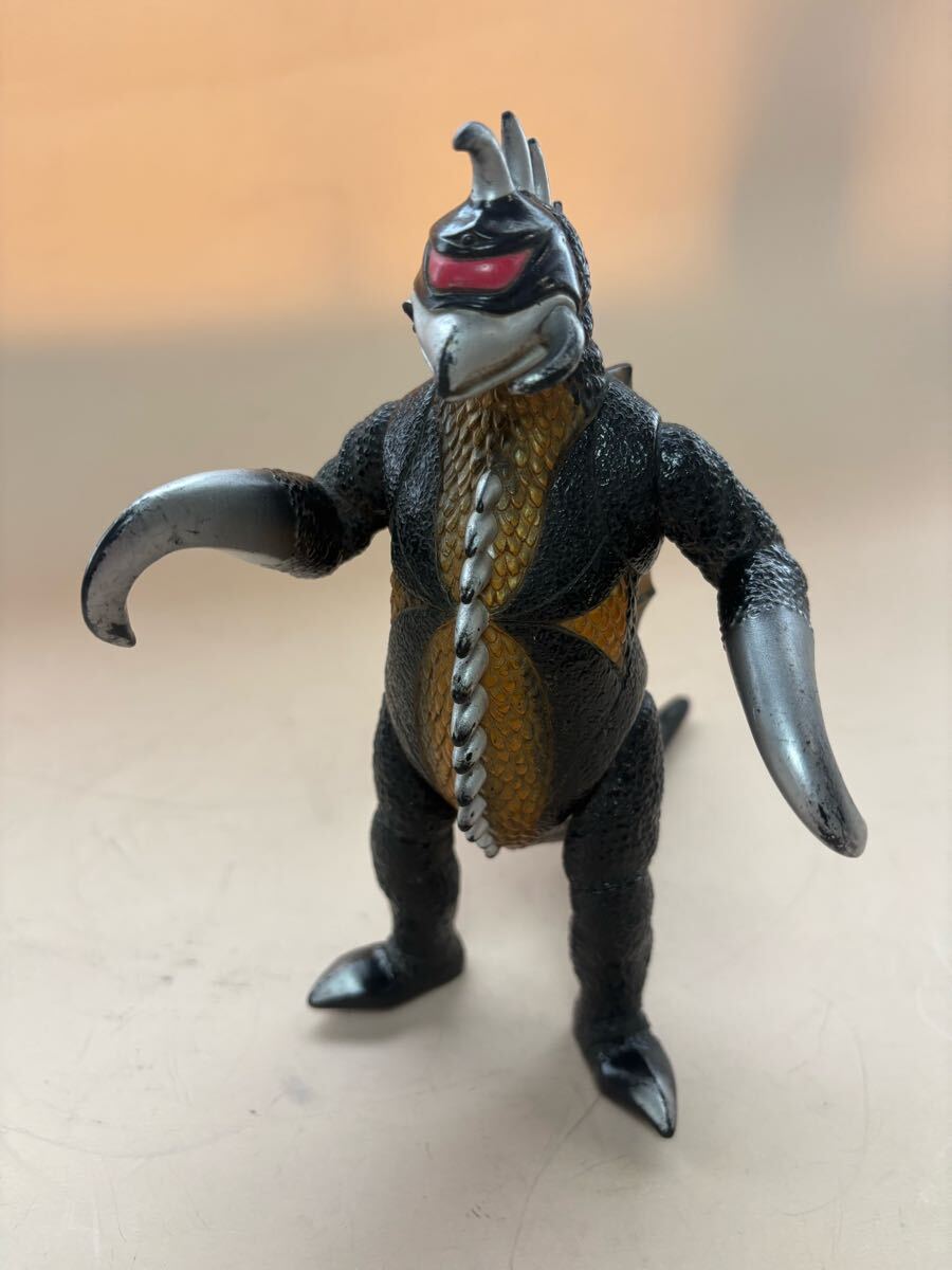 ソフビ/U.S.TOYS ユーエストイズ/ゴジラ/BBガイガン｜墓場の画廊