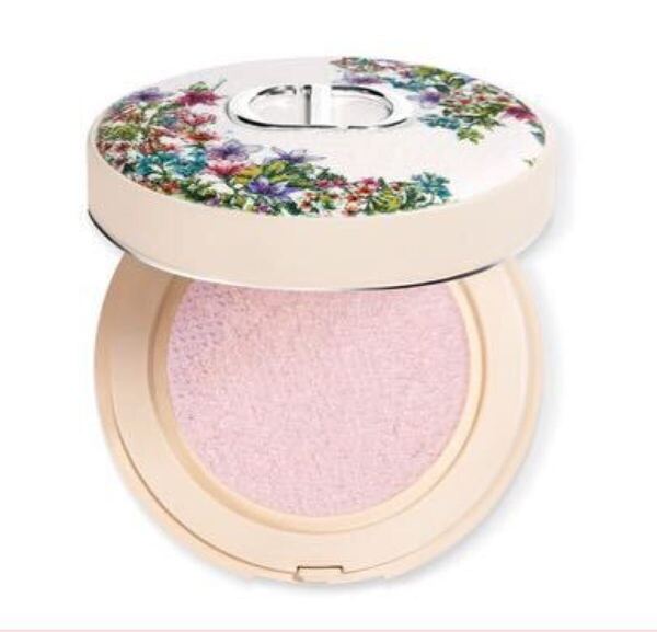 Dior ディオールスキン フォーエヴァー クッション パウダー 050 ラベンダー フェイスパウダー