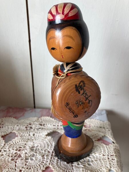 アンティーク 昭和レトロ こけし 伊豆の踊り子 伊豆下田 昭和30年代コケシ 昭和レトロ 伝統こけし 日本人形 郷土玩具 置物