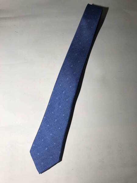 美品 現行 LOUIS VUITTON ルイ ヴィトン ネクタイ コンステレーションデニム 7CM ブルーシエル M70202. LOUIS VUITTON ルイヴィトン M70202