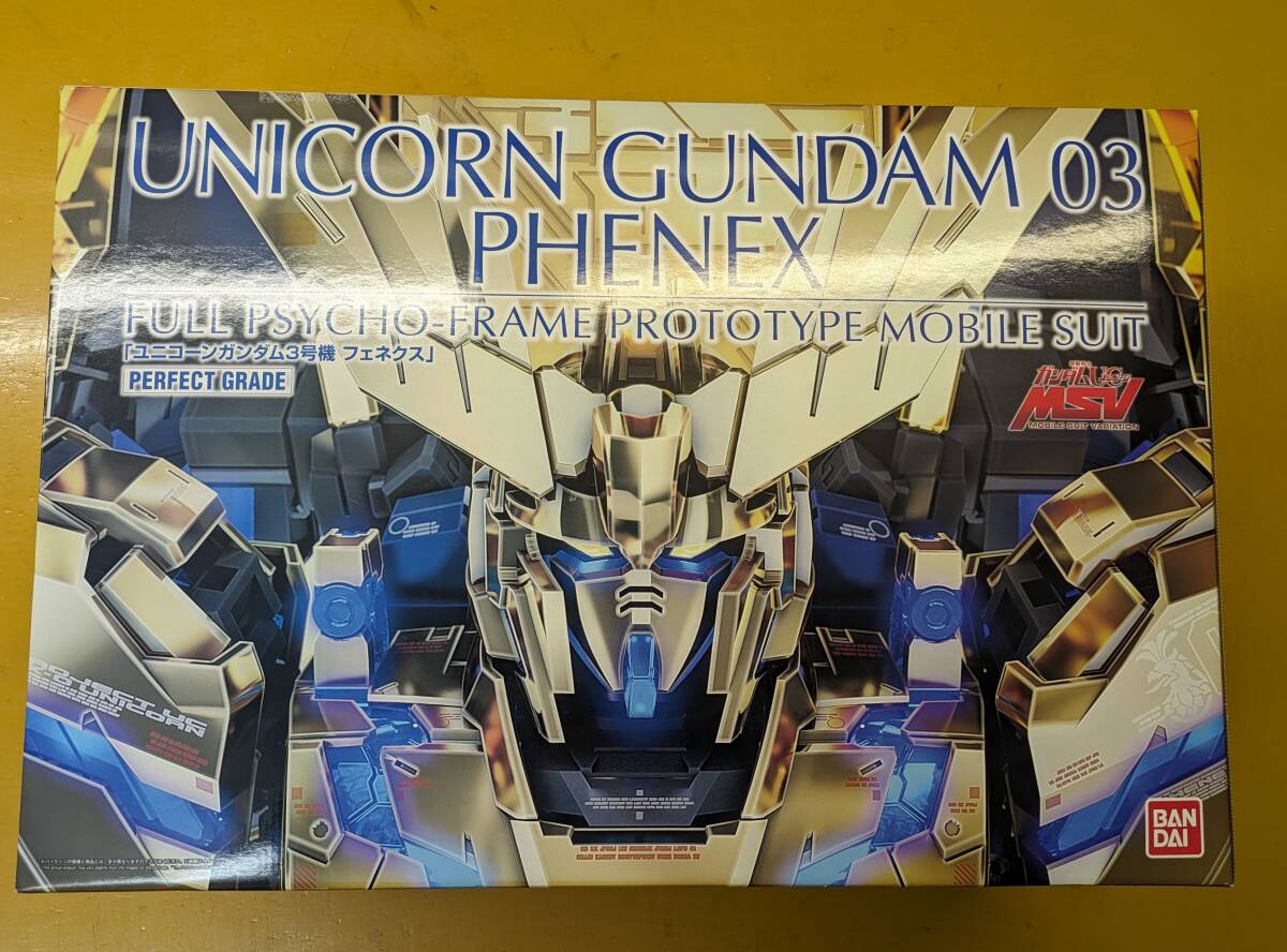Yahoo!オークション -「pgユニコーンガンダム3号機フェネクス Yahoo!オークション -「pgユニコーンガンダム3号機フェネクス