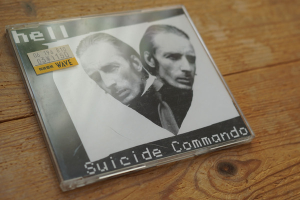 テクノCD「Suicide Commando」DJ hell ヘル