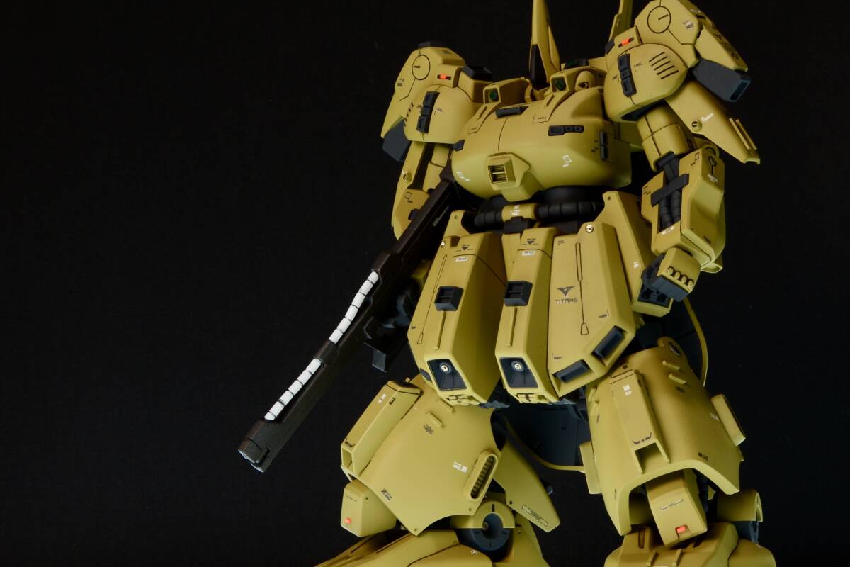 Yahoo!オークション -「(ジ・オ ジ・o)」(完成品) (ガンダム)の Yahoo!オークション -「(ジ・オ ジ・o)」(完成品) (ガンダム)の
