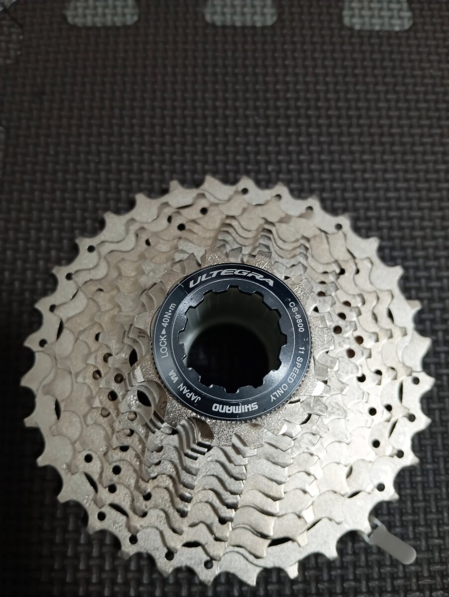 シマノ CS-R8000 11S 11-32T カセットスプロケット