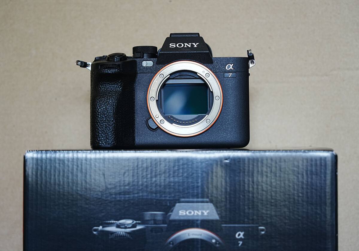 Yahoo!オークション - 1円〜 SONY ソニー α7 III ILCE-7M3 通電 Yahoo!オークション - 1円〜 SONY ソニー α7 III ILCE-7M3 通電