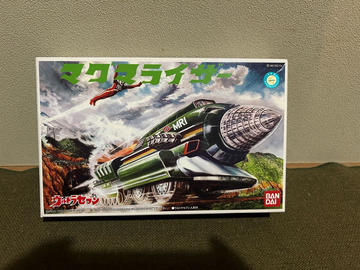 Yahoo!オークション - 送料無料 ジオラマ「ウルトラセブン