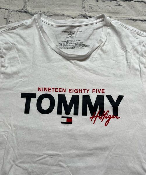 TOMMY HILFIGER半袖プリントTシャツホワイトMサイズ中古(管NO939)