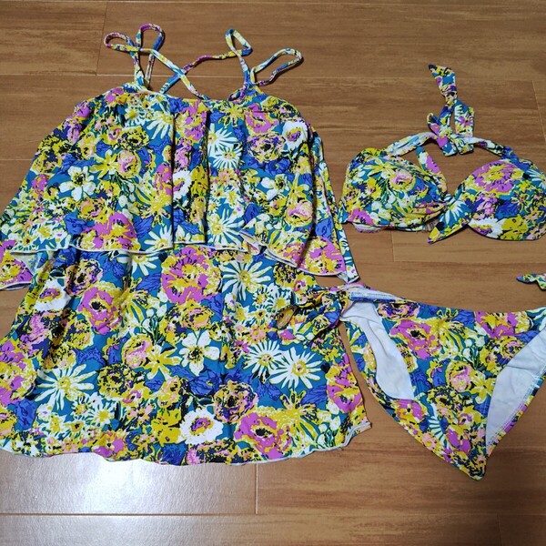 水着 ワンピース 花柄 3点セット 新品未使用 セパレート レディース 可愛い フェミニン 黄色 青 紫 白 体型カバー