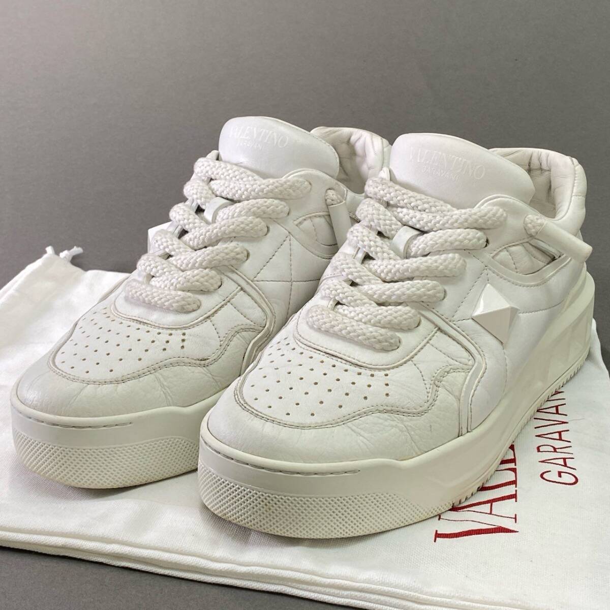2025年最新】Yahoo!オークション -valentino スニーカーの中古品 2025年最新】Yahoo!オークション -valentino スニーカーの中古品