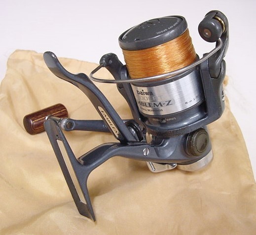 2025年最新】Yahoo!オークション -daiwa emblem(リール)の中古品 2025年最新】Yahoo!オークション -daiwa emblem(リール)の中古品