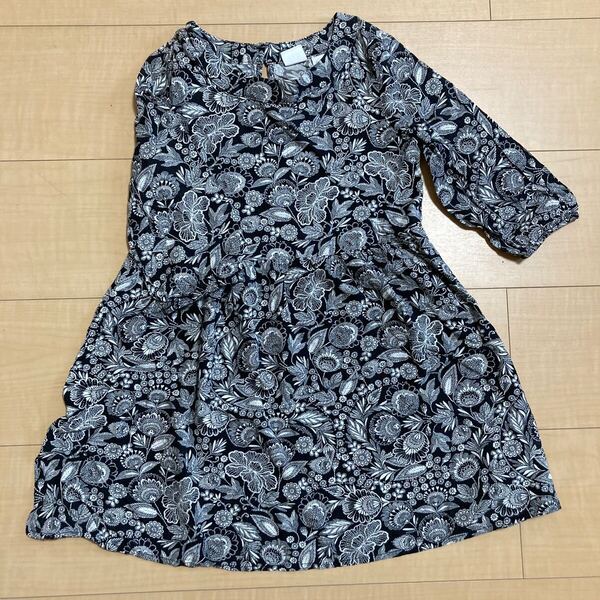 子供服 GAP ワンピース 110〜120サイズ 半袖 花柄