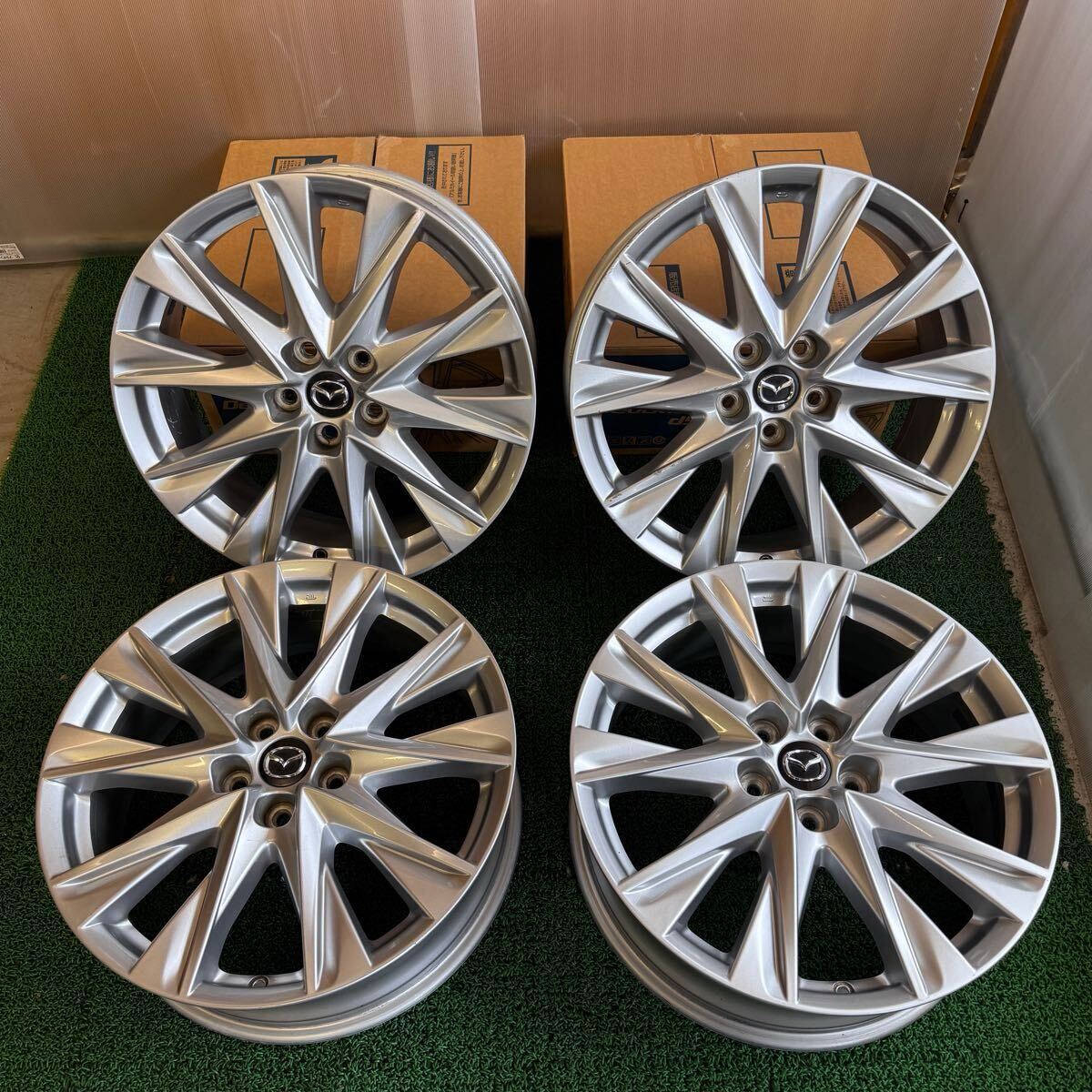 Yahoo!オークション -「cx-8 純正 ホイール 19インチ」の落札 Yahoo!オークション -「cx-8 純正 ホイール 19インチ」の落札