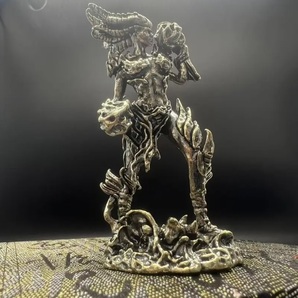 入荷!【悪魔の女王、大天使のサマエルの嫁】アグラット・バット・マハラト 置物