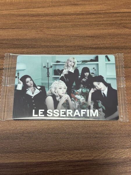 LE SSERAFIM ツインウエハース CRAZY シール N-10