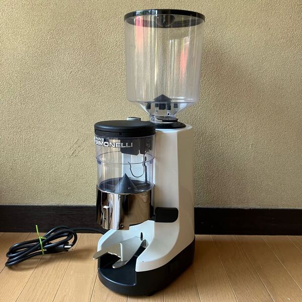 美品 NUOVA SIMONELLI MDX シモネリ エスプレッソ コーヒーミル グラインダー 検索 MAZZER RANCILIO DITTING MAHLKONIG ランチリオ