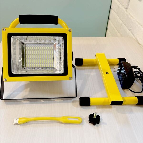 Makilight 500W LED投光器 充電式 ポータブル ABS素材 6モード IP65防水 バッテリー内蔵 作業灯 防災 夜釣り等(電池内蔵 &充電ケーブル)