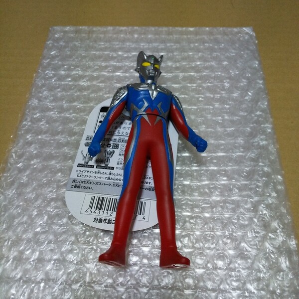 ウルトラヒーロー500シリーズ ウルトラマンゼロ タグ・ライブサイン付き 中古品