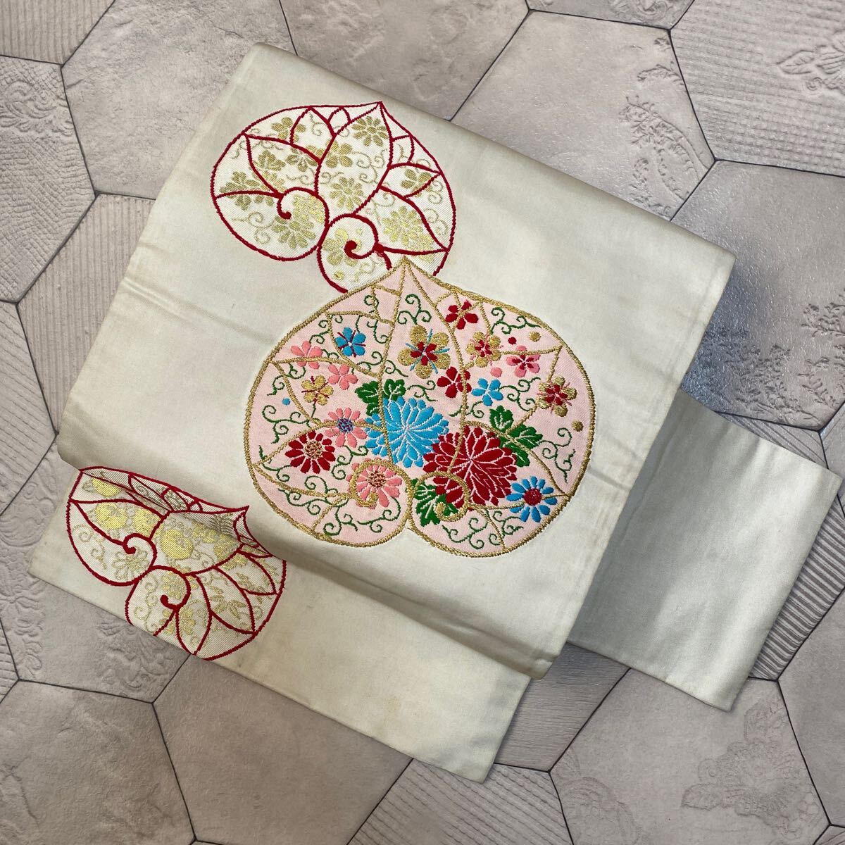 2025年最新】Yahoo!オークション -アンティーク 刺繍 帯(帯)の 2025年最新】Yahoo!オークション -アンティーク 刺繍 帯(帯)の