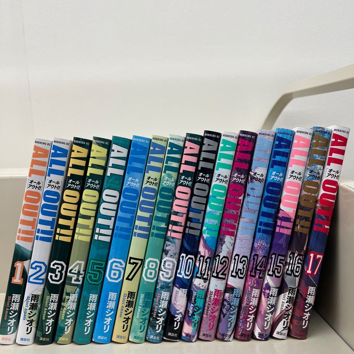 Yahoo!オークション -「out」(全巻セット) (漫画、コミック)の Yahoo!オークション -「out」(全巻セット) (漫画、コミック)の