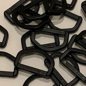 YKK プラスチックDカン LD30E 刻印入り正規品 大量30個 軽量Dカン バッグ作りに♪