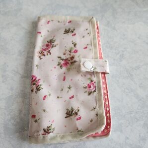 ケース 小花柄 花柄ドット 診察券ケース 財布